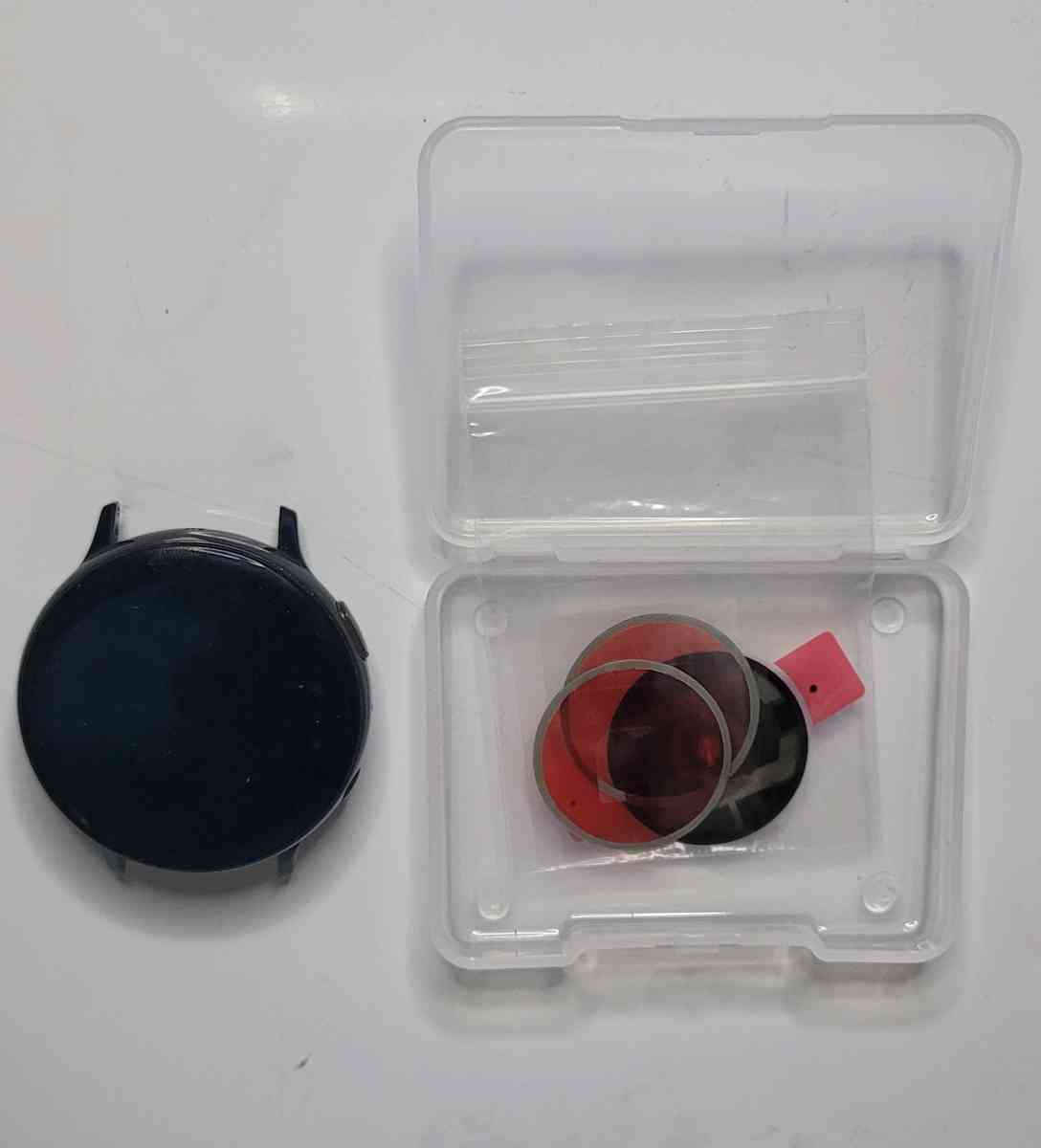 Samsung Galaxy active 2 watch for PARTS ONLY with Extras