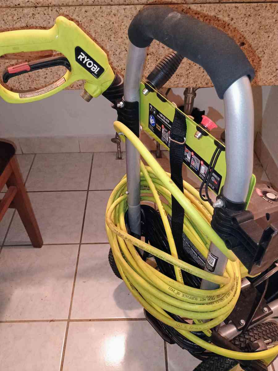 Ryobi 2700 PSI Electric Power Washer