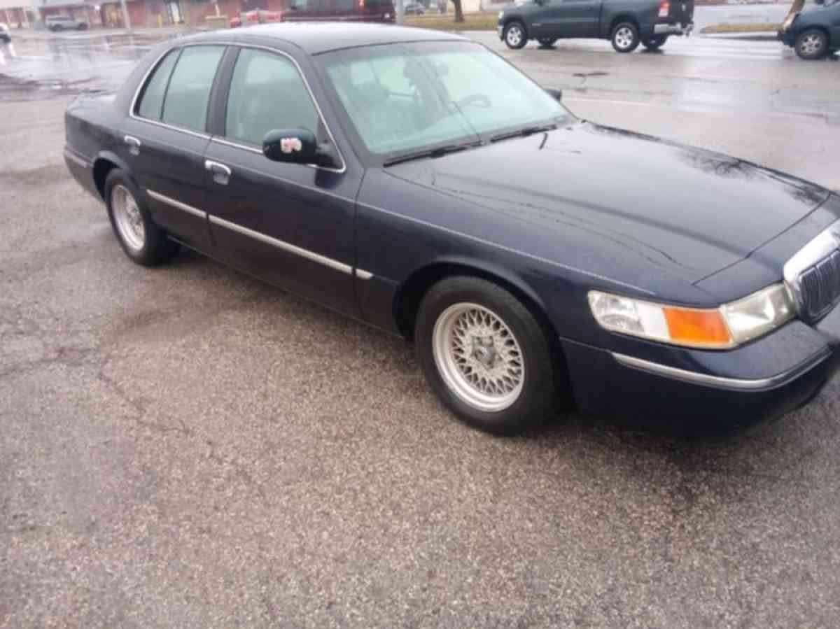 2004 Mercury Grand Marquis LS