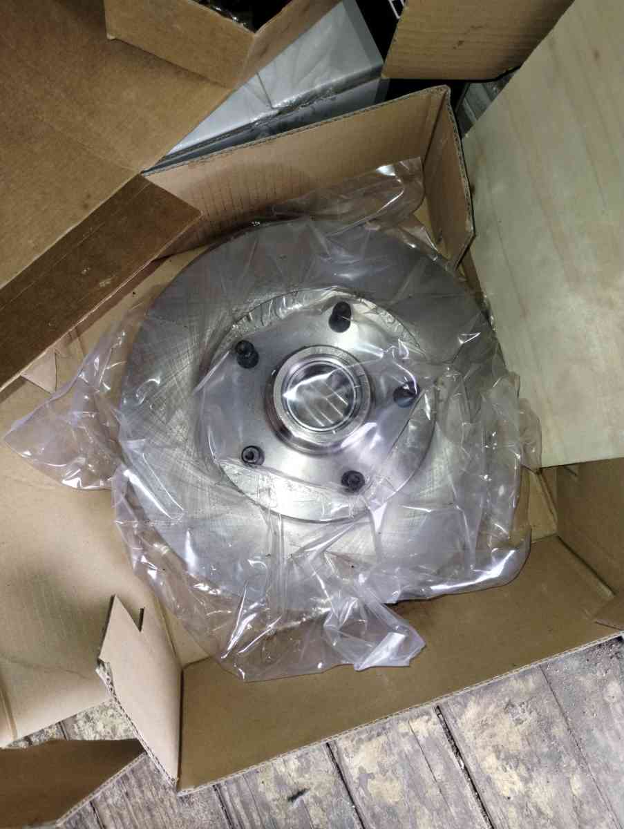 front brake pads and 2 front rotors