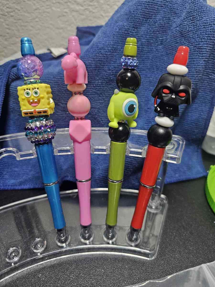 Set of very pretty pens