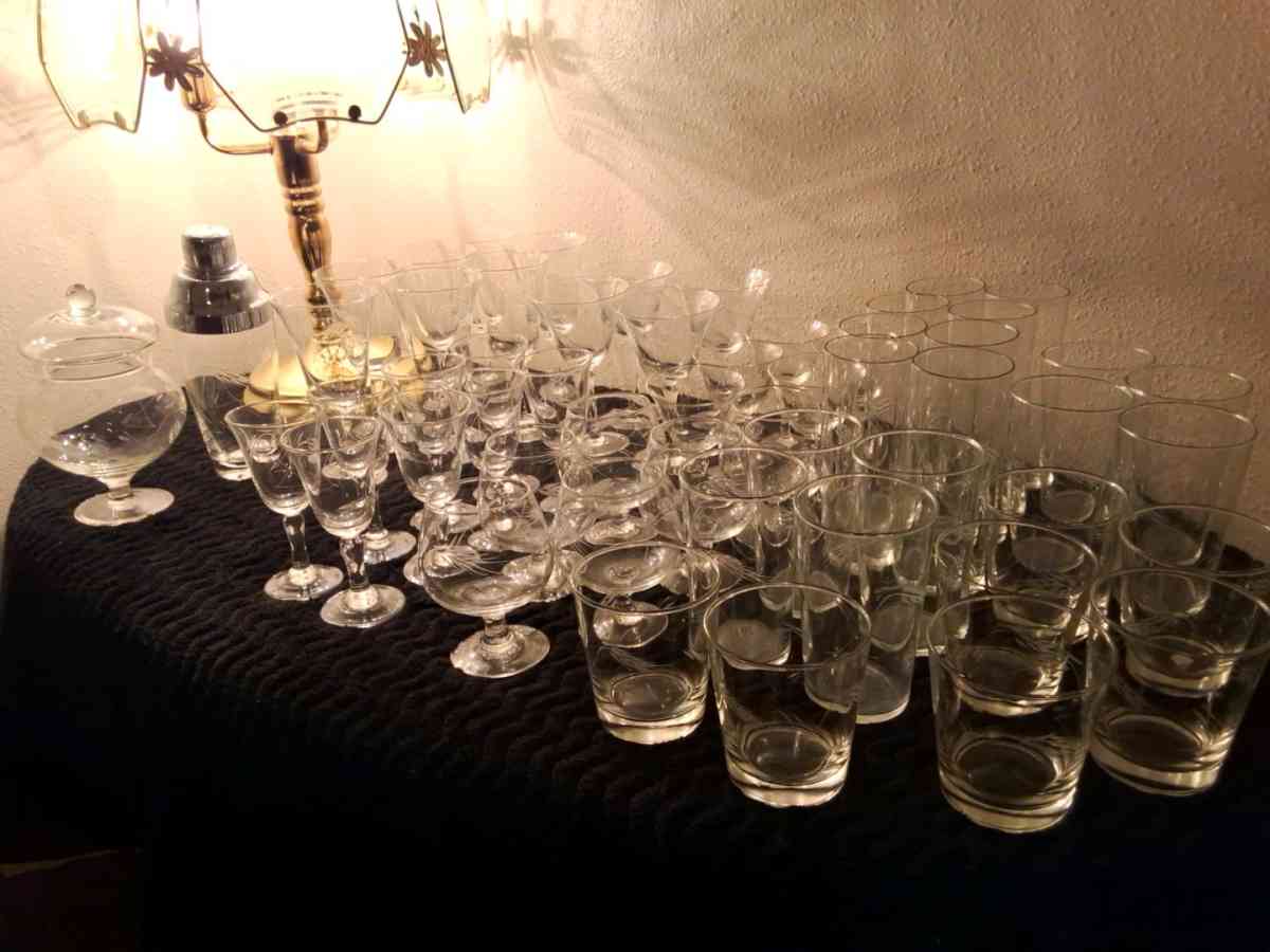 Raido Brand Crystal set