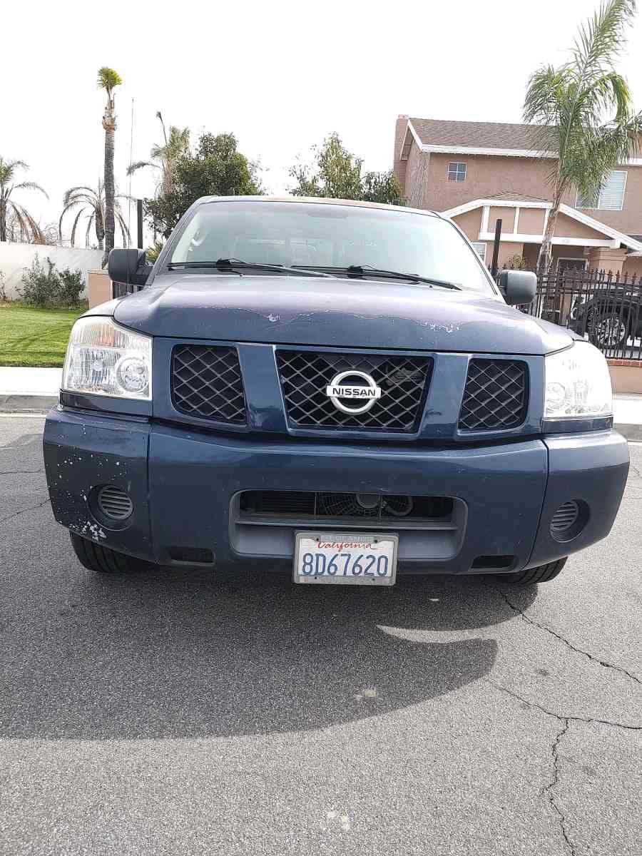 06 Nissan Titan