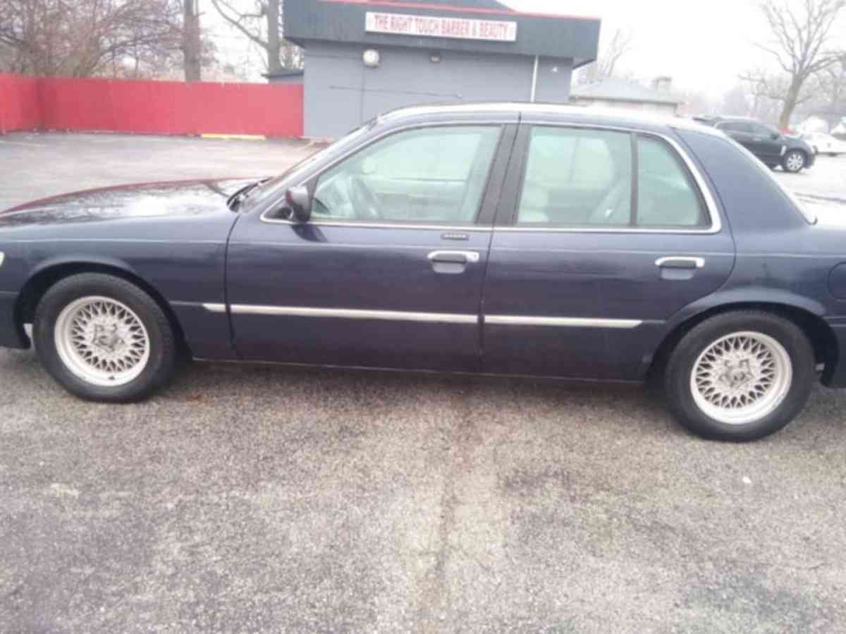2004 Mercury Grand Marquis LS