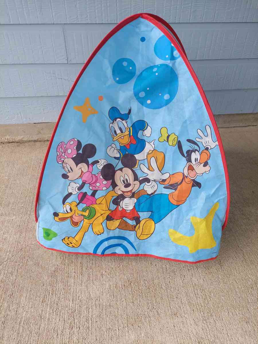 mickey and friends popup tent