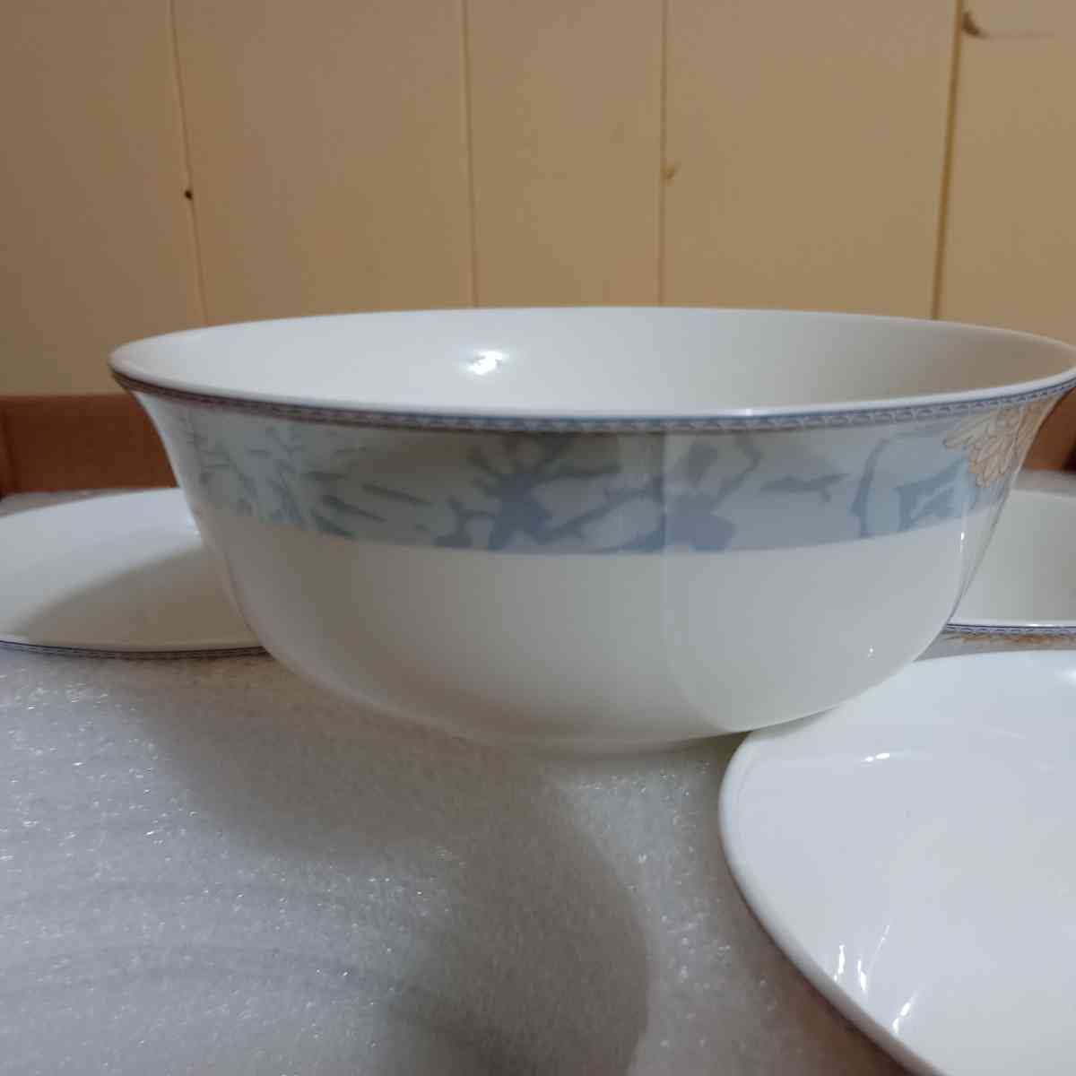 Fhgnysm 12 PieceBone China Tableware Set