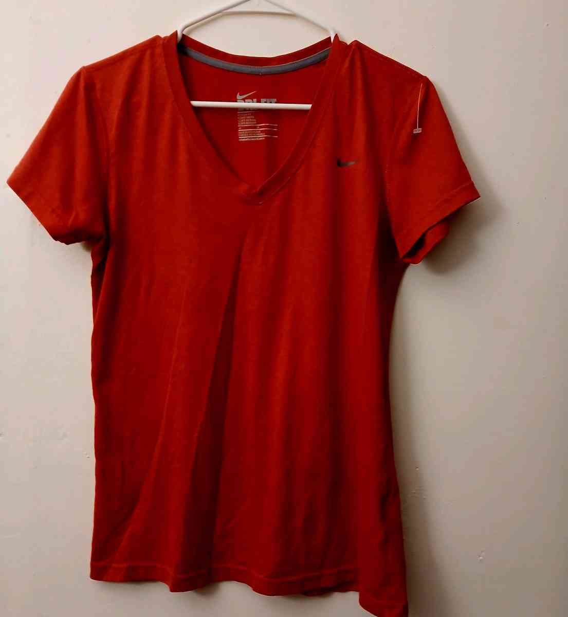 Nike dri fit sz Medium