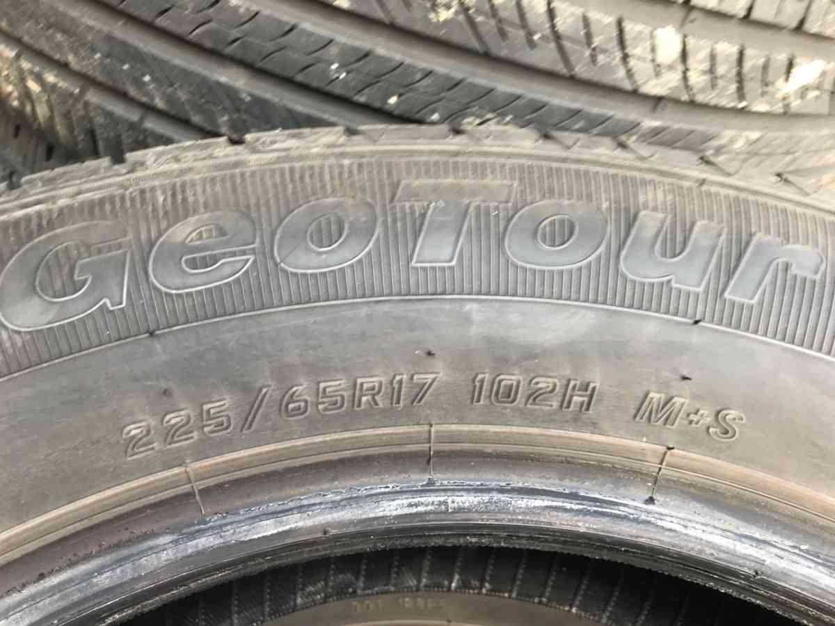 tires 225 65 R17