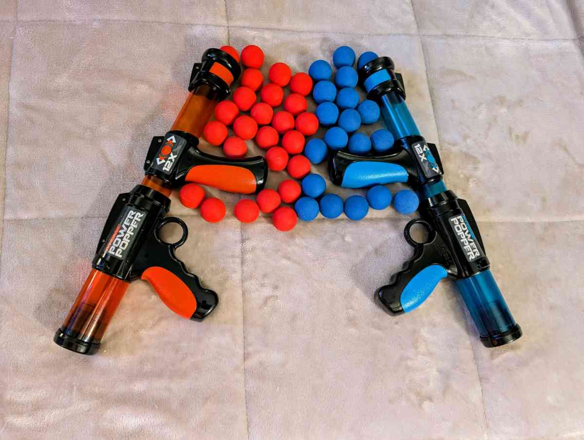 Atomic Power Popper Red  Blue Battle Set  44 total balls