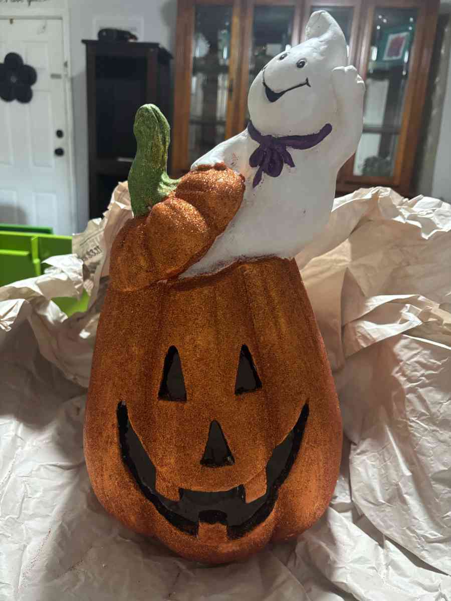 LED light up ceramic pumpkin