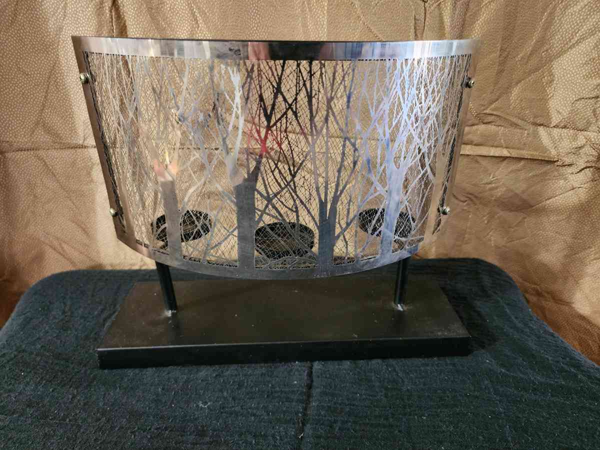 Decorative candle holder