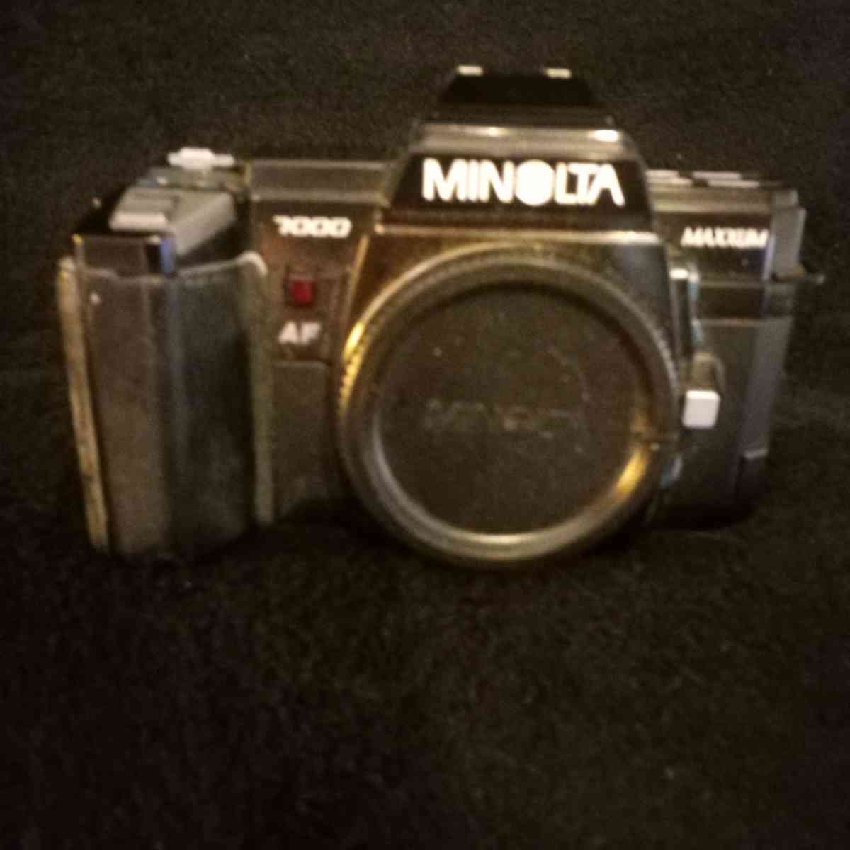 Minolta 7000