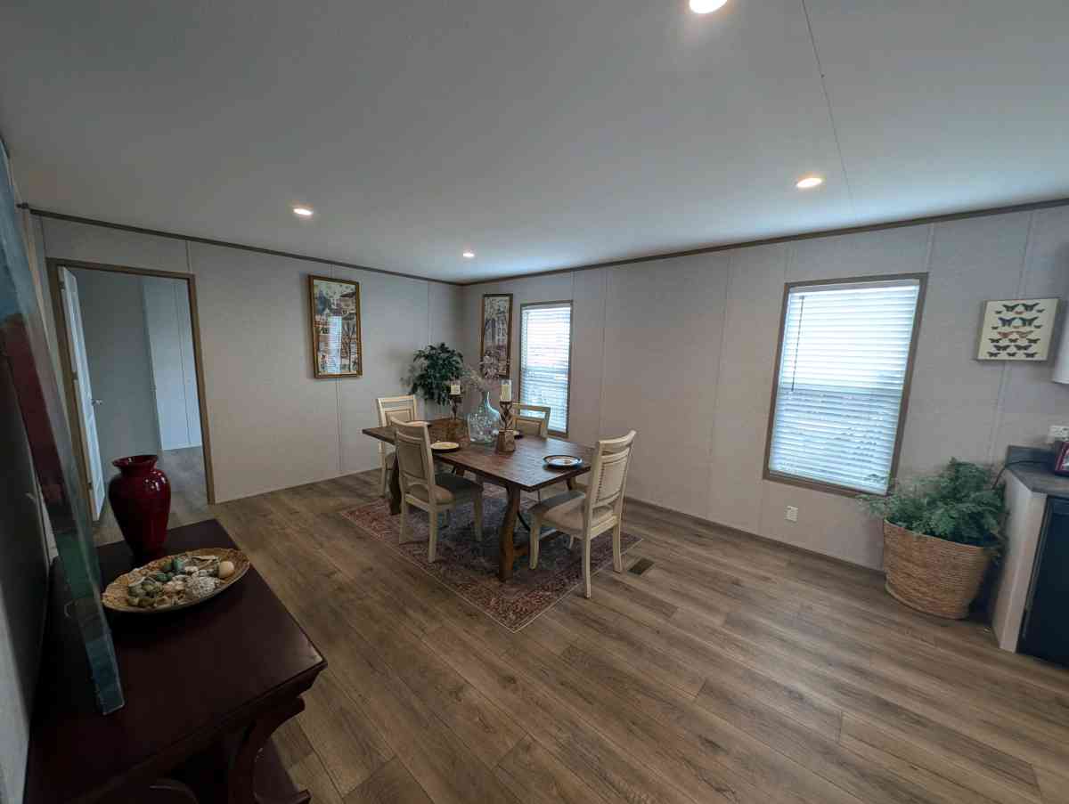 2025 Doublewide with 4 Bedroom and 2 Bathrooms