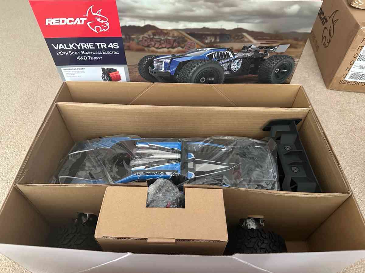 Valkyrie TR RC Offroad Truggy 110 4S