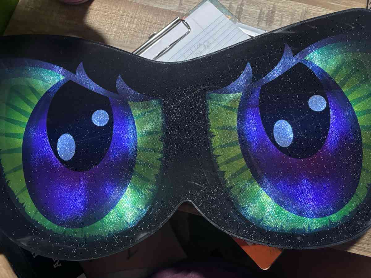 Animated light up eyes