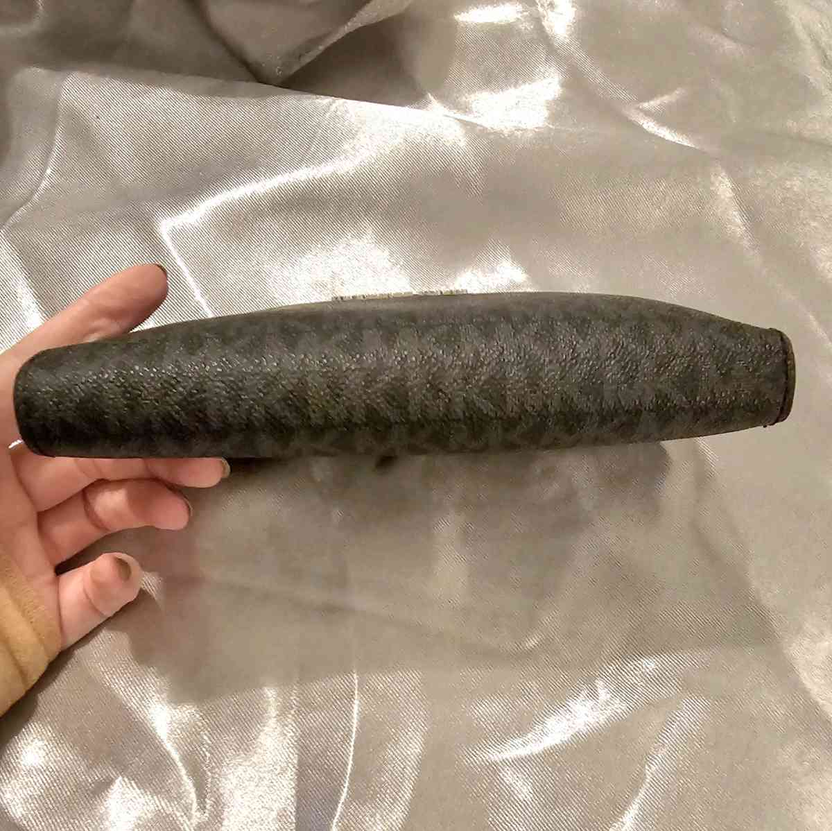 Michael kors purse with matching wallet