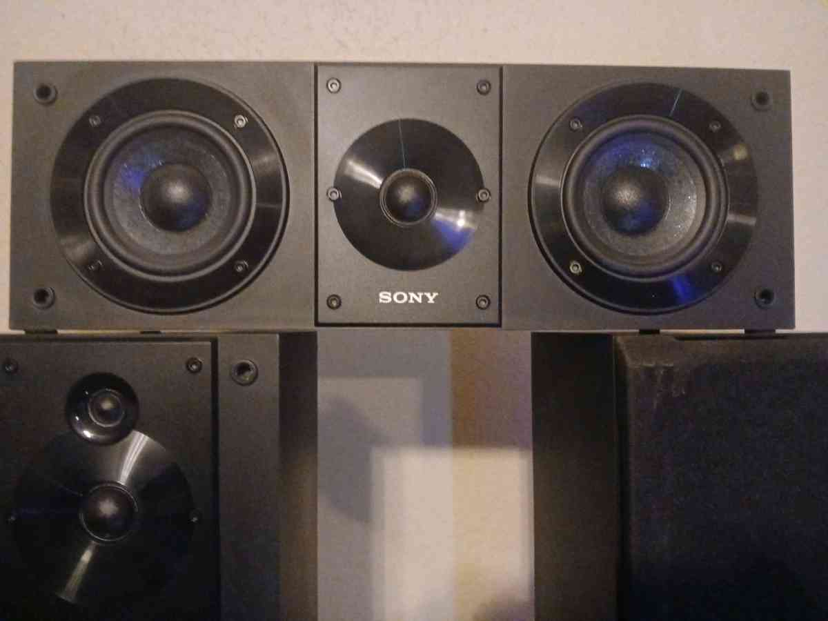 Sony Floor Speakers and a Center