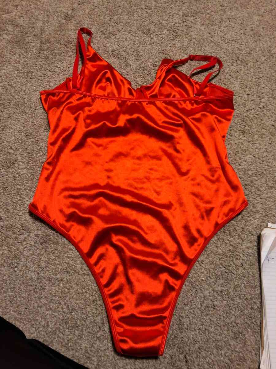 Womens intimate apparel price is varied listed below