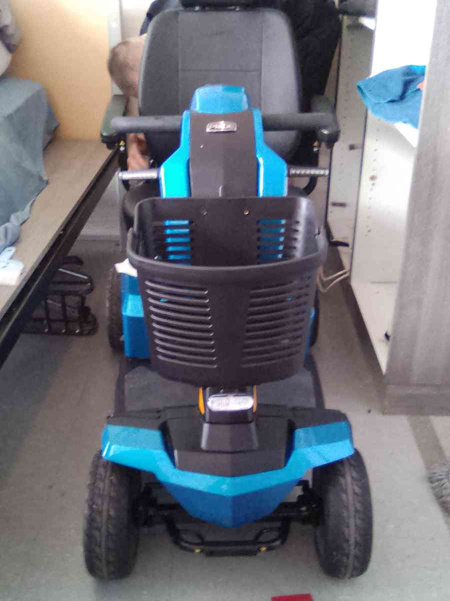 Pride S710LXW Victory LX Sport 4 Wheel Mobility Scooter