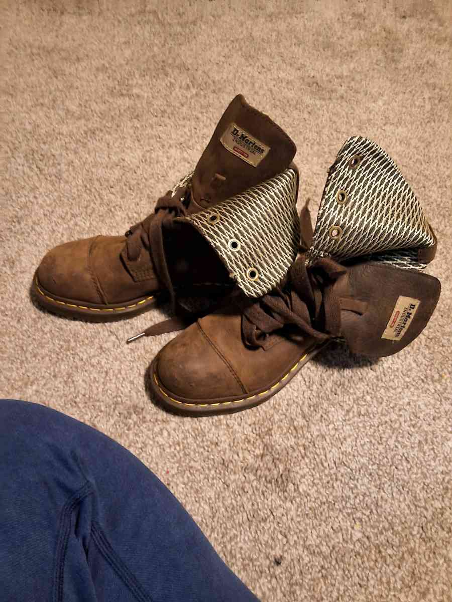 Dr Martins Womens Industrial Boot With safety toe