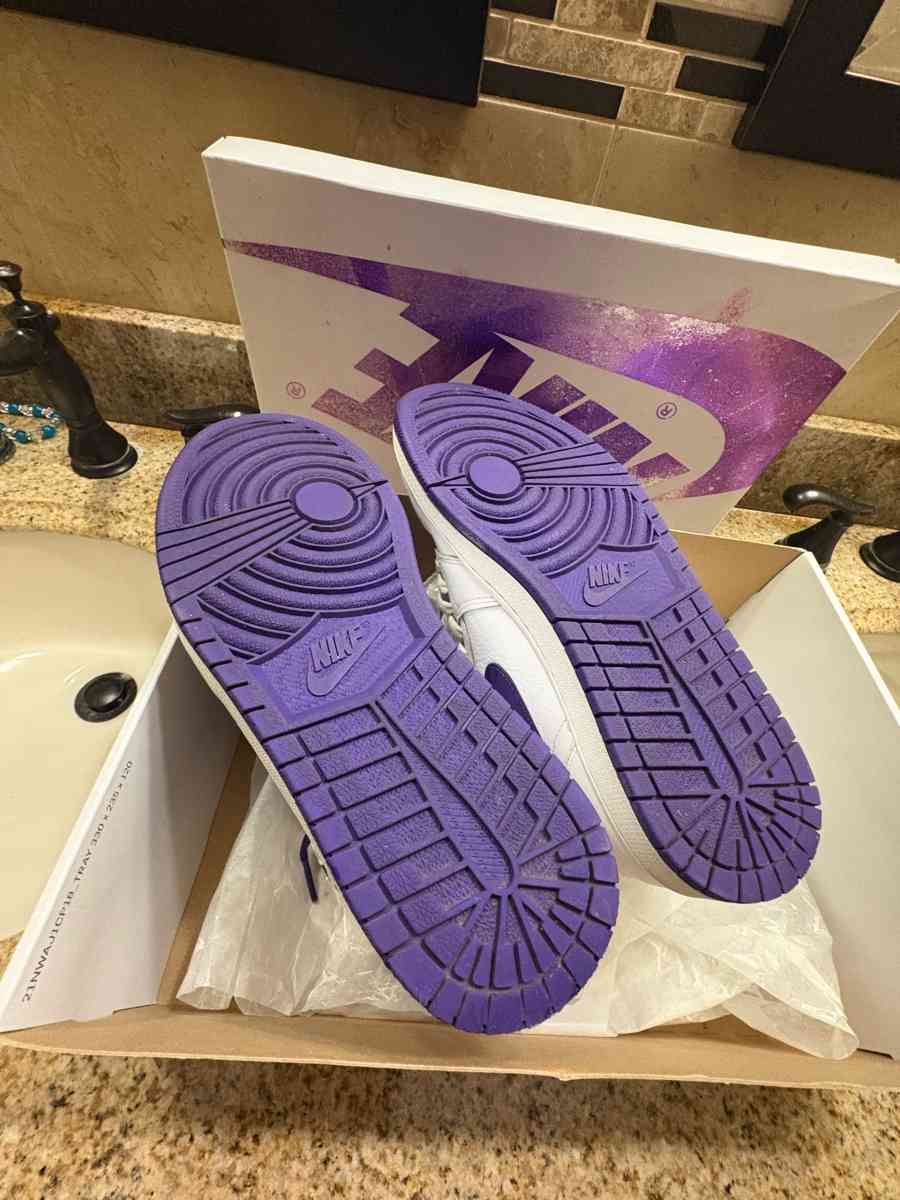 Jordan 1s high court purple