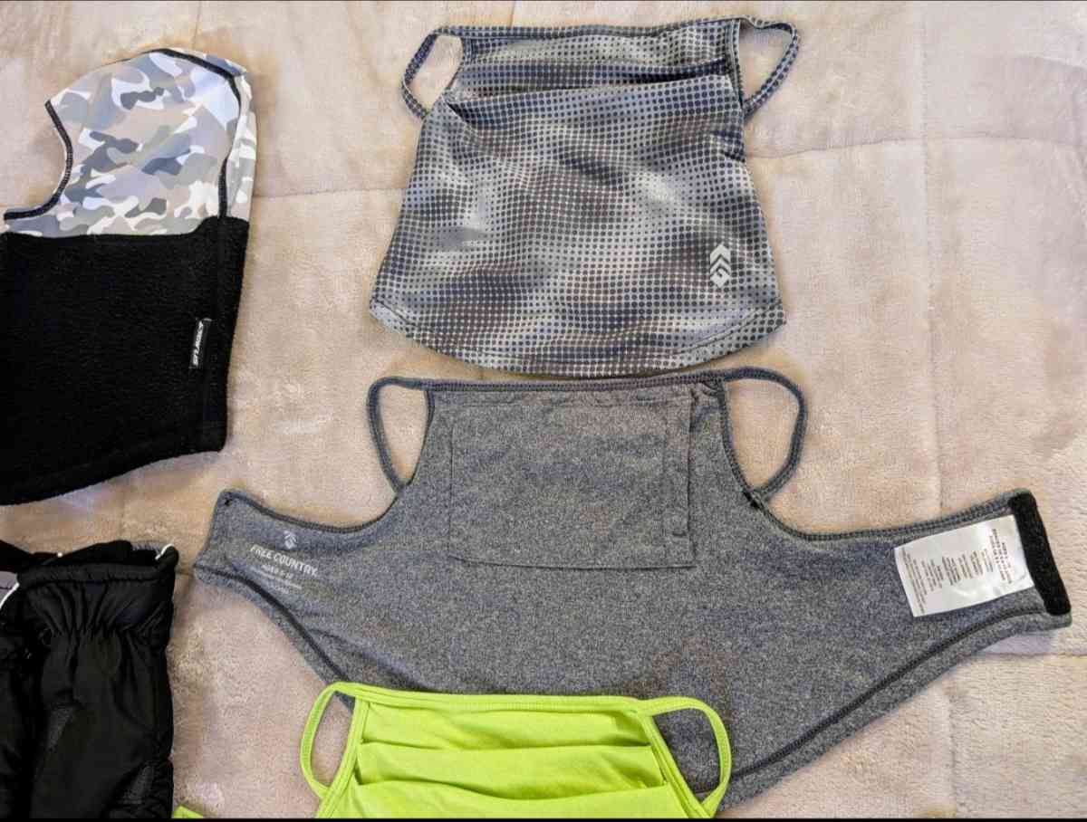 Free Country Youth Winter Bundle Face masks  gloves