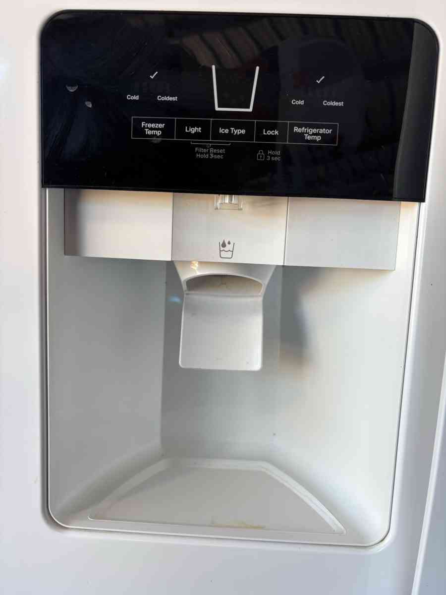 Double door Whirlpool Refrigerator