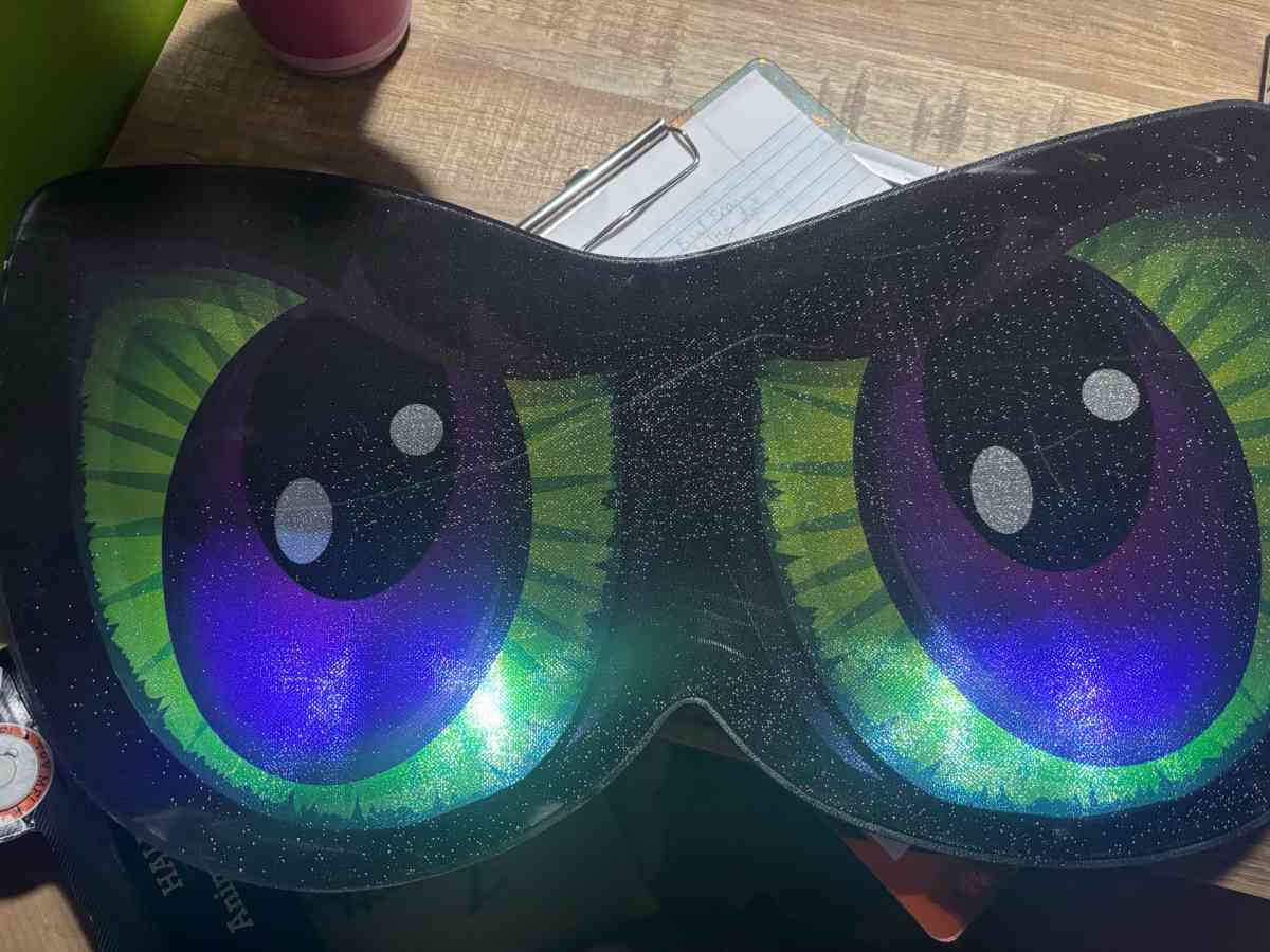 Animated light up eyes