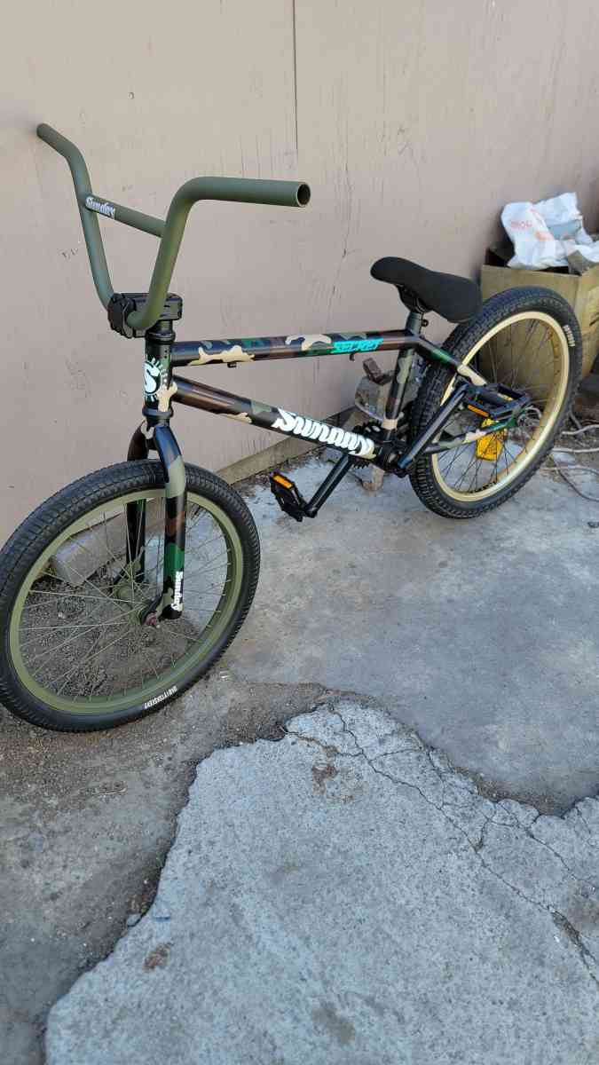 20 inch sunday blueprint in very good condition