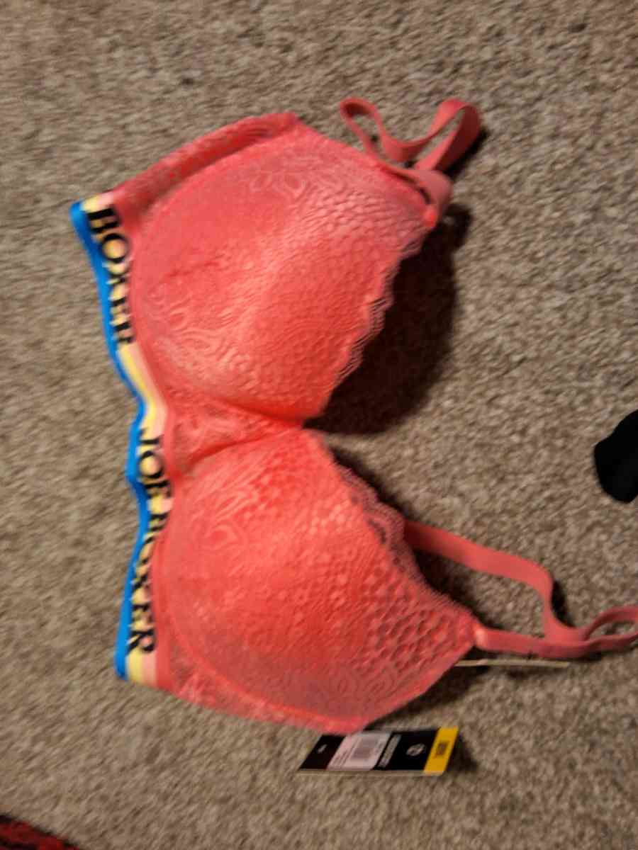 New  with tags Joe Boxer  bras