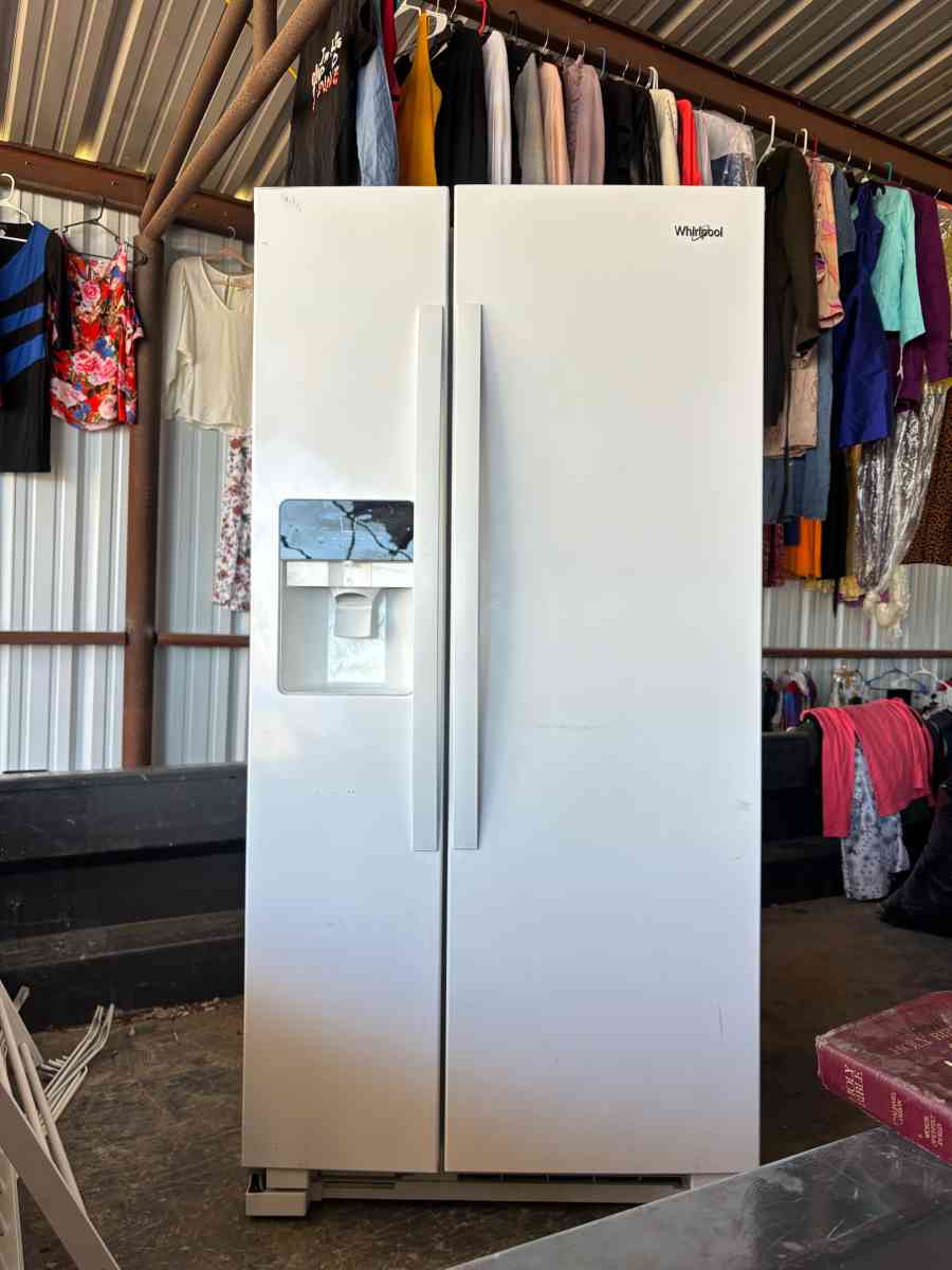 Double door Whirlpool Refrigerator