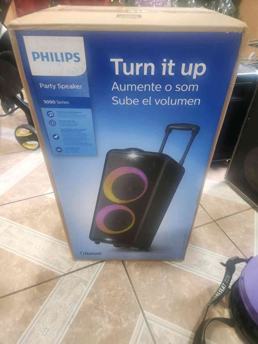New Phillips party speaker 5000 seriea