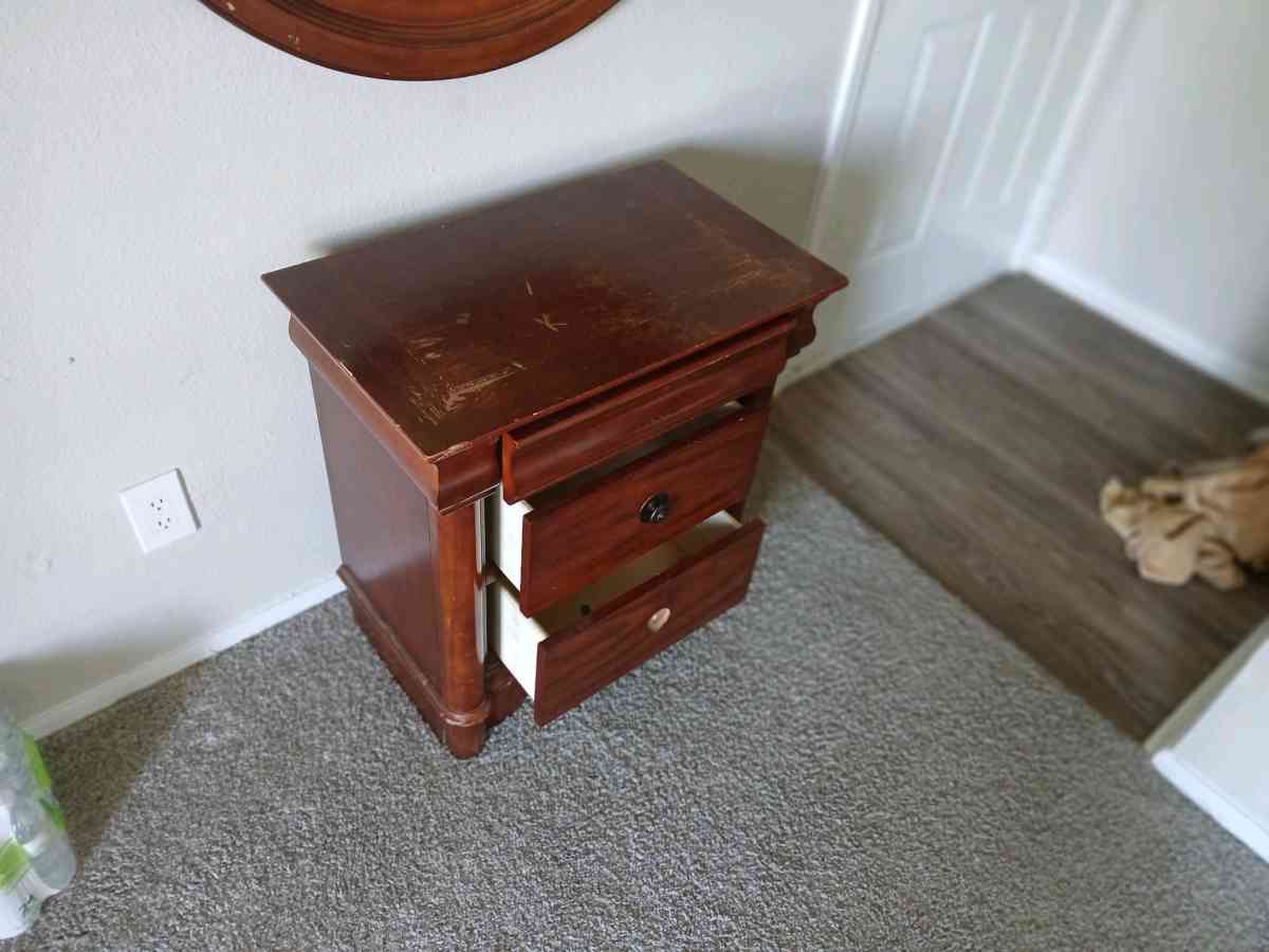 Dresser Nightstand Lamp Ready