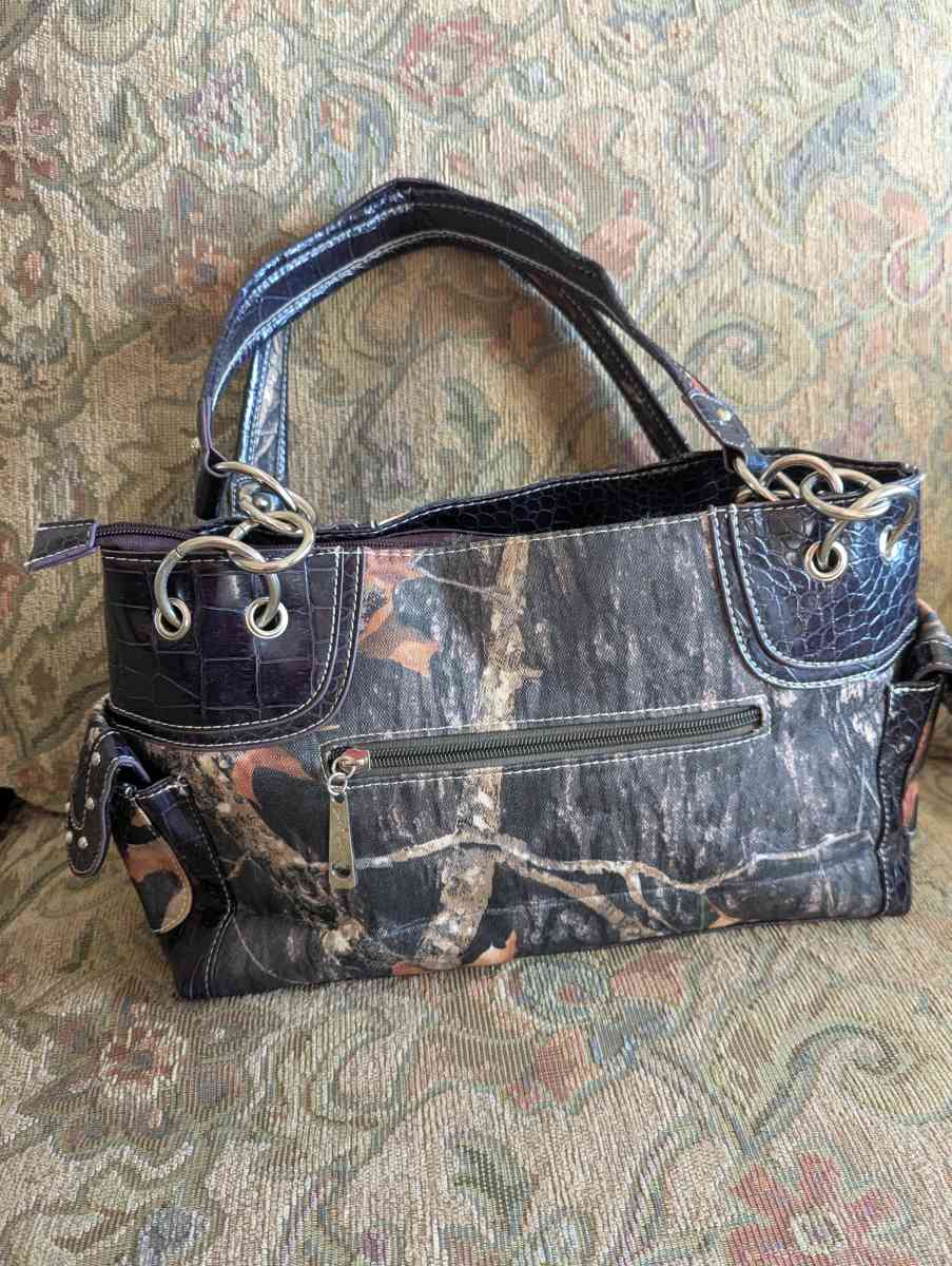 Camouflage Purse