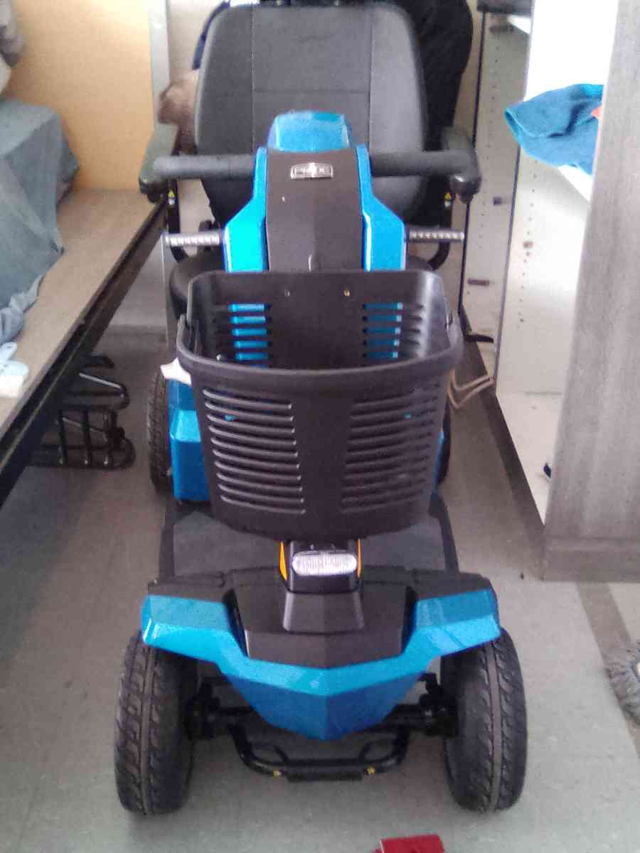 Pride S710LXW Victory LX Sport 4 Wheel Mobility Scooter