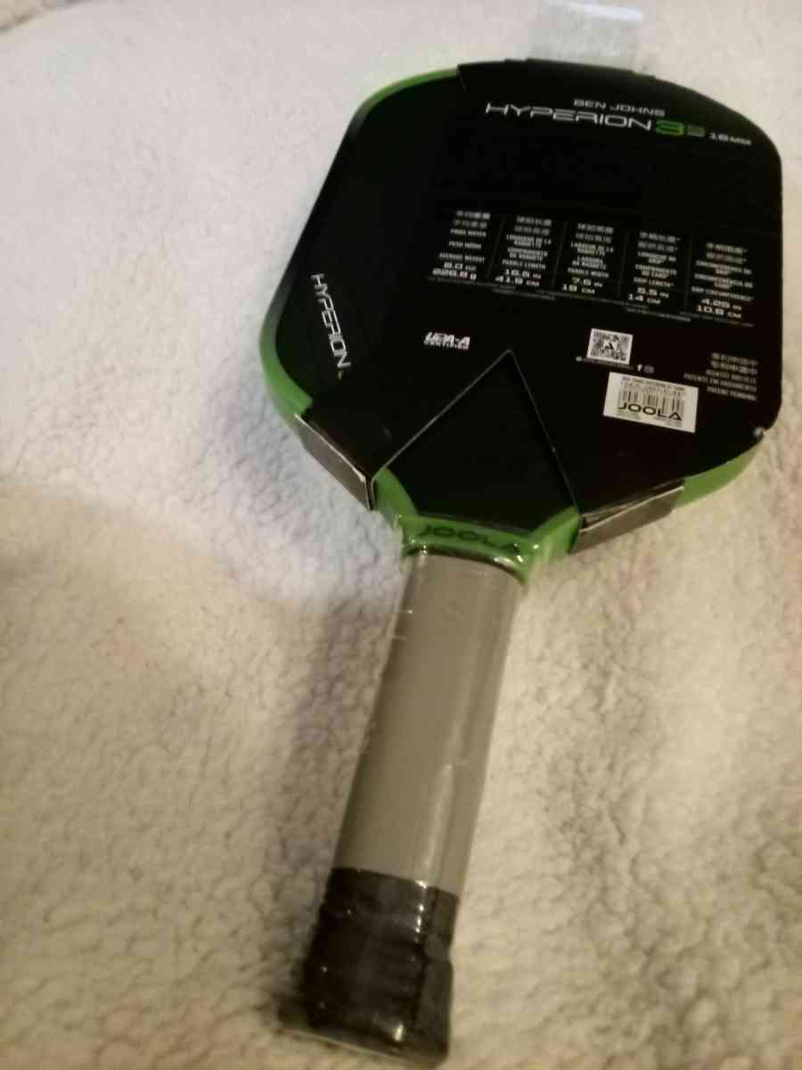 joola Hyperion 3s pickleball paddle