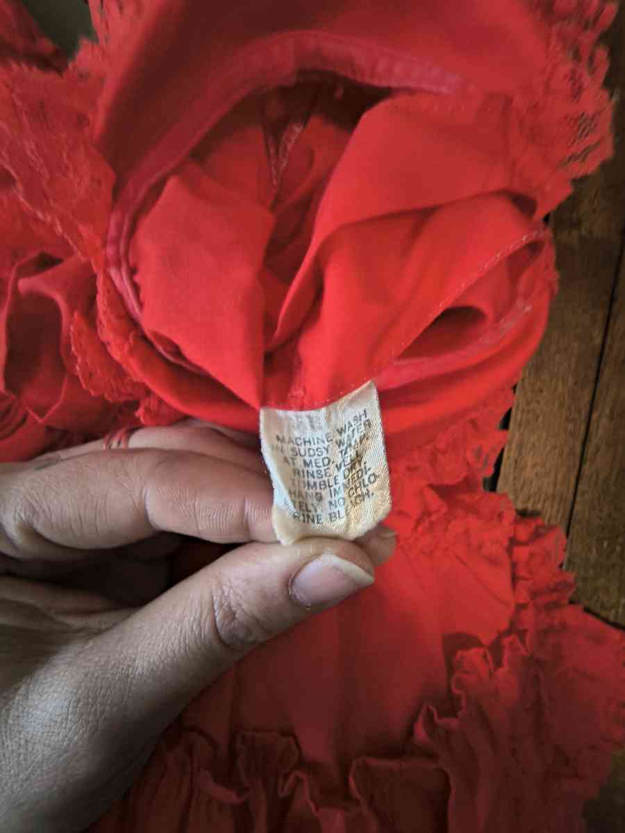 Vintage Betty Oden Kids Dress ruffle and puffy Size 3T Tag G