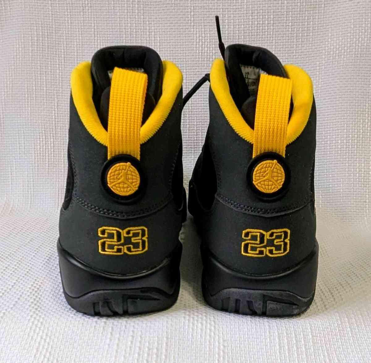 AIRJORDAN 9 RETRO Sneakers