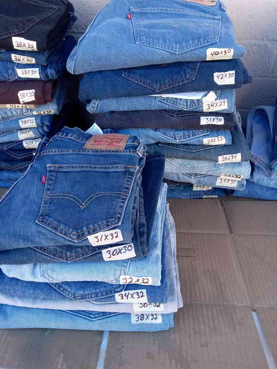 levis para el trabajo diferentes medidas