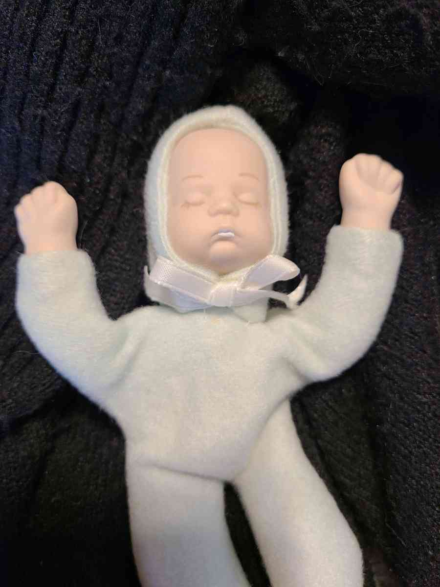 1980 OOAK Vintage SoftBody 7 Porcelain Sleeping Baby Doll  R
