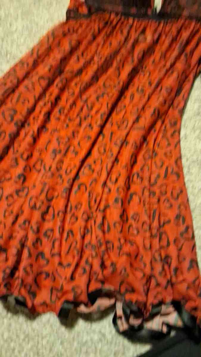 Womens intimate apparel price is varied listed below