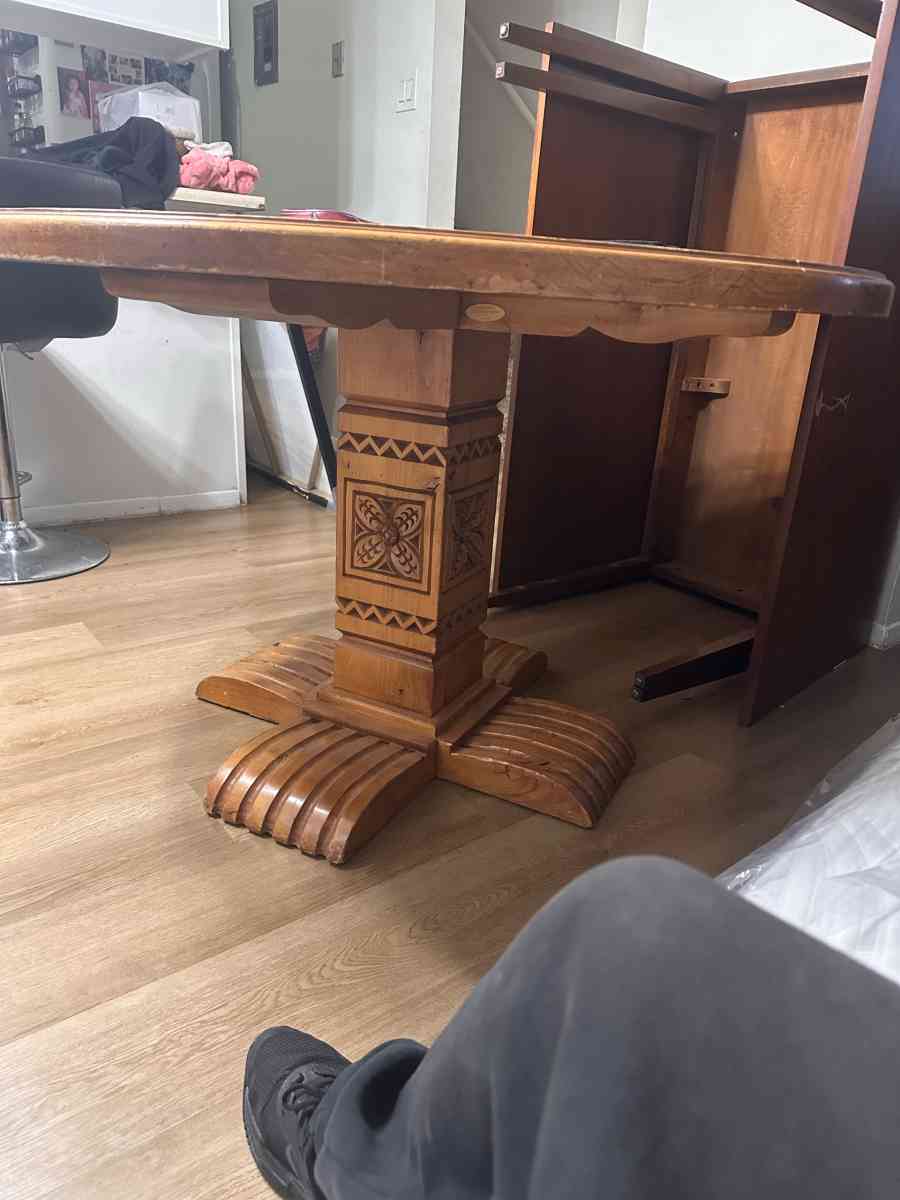 Ernest Thompson dining table