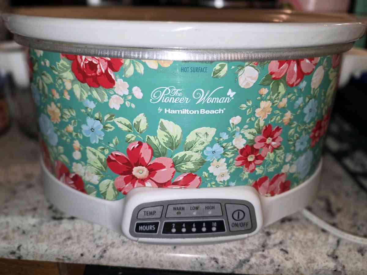 Pioneer Woman Kitchen Items
