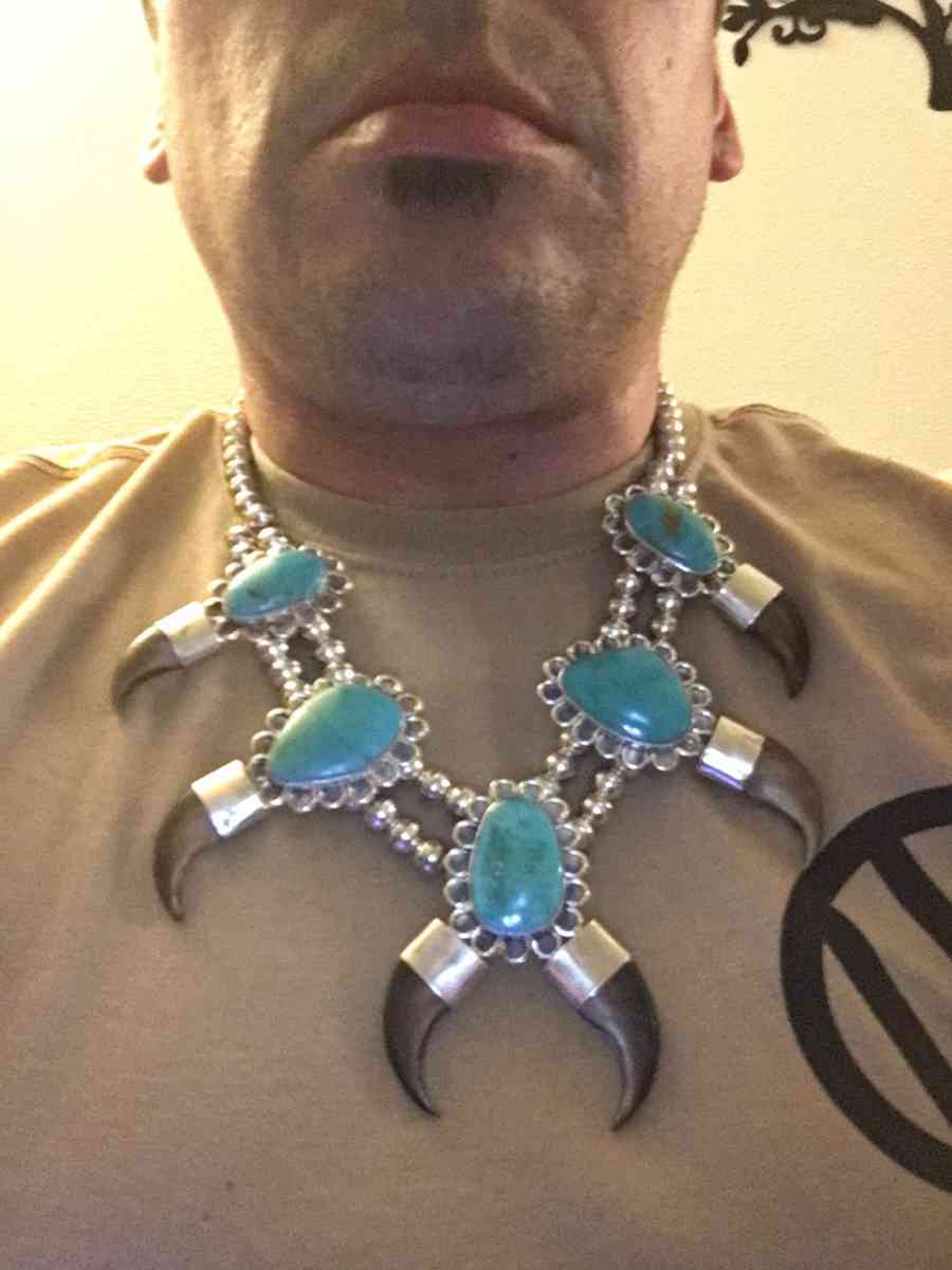 Navajo Native American sterling silver bear claw turquoise n