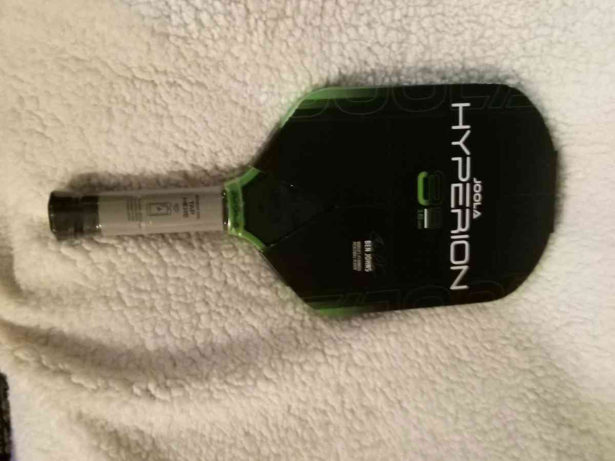 joola Hyperion 3s pickleball paddle