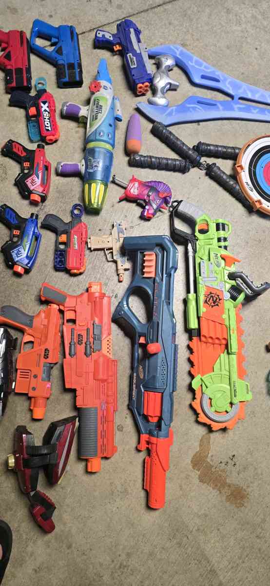 NERF GUNS EVERYTHING YOU SEE FOR 50