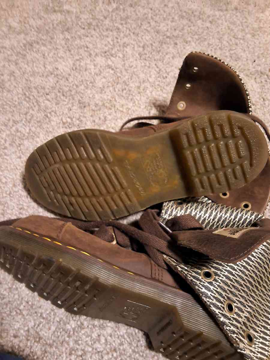 Dr Martins Womens Industrial Boot With safety toe