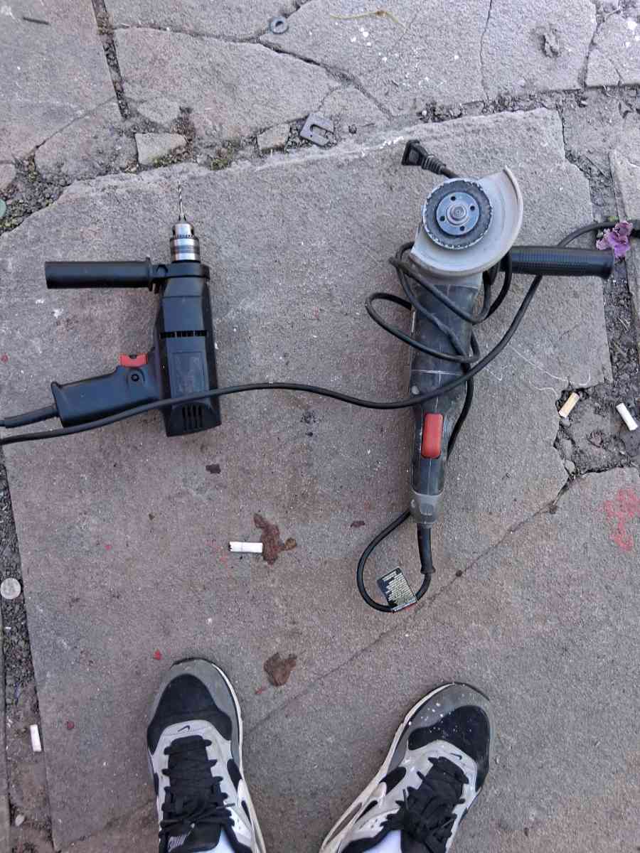 herramientas y otras cosas para construccin