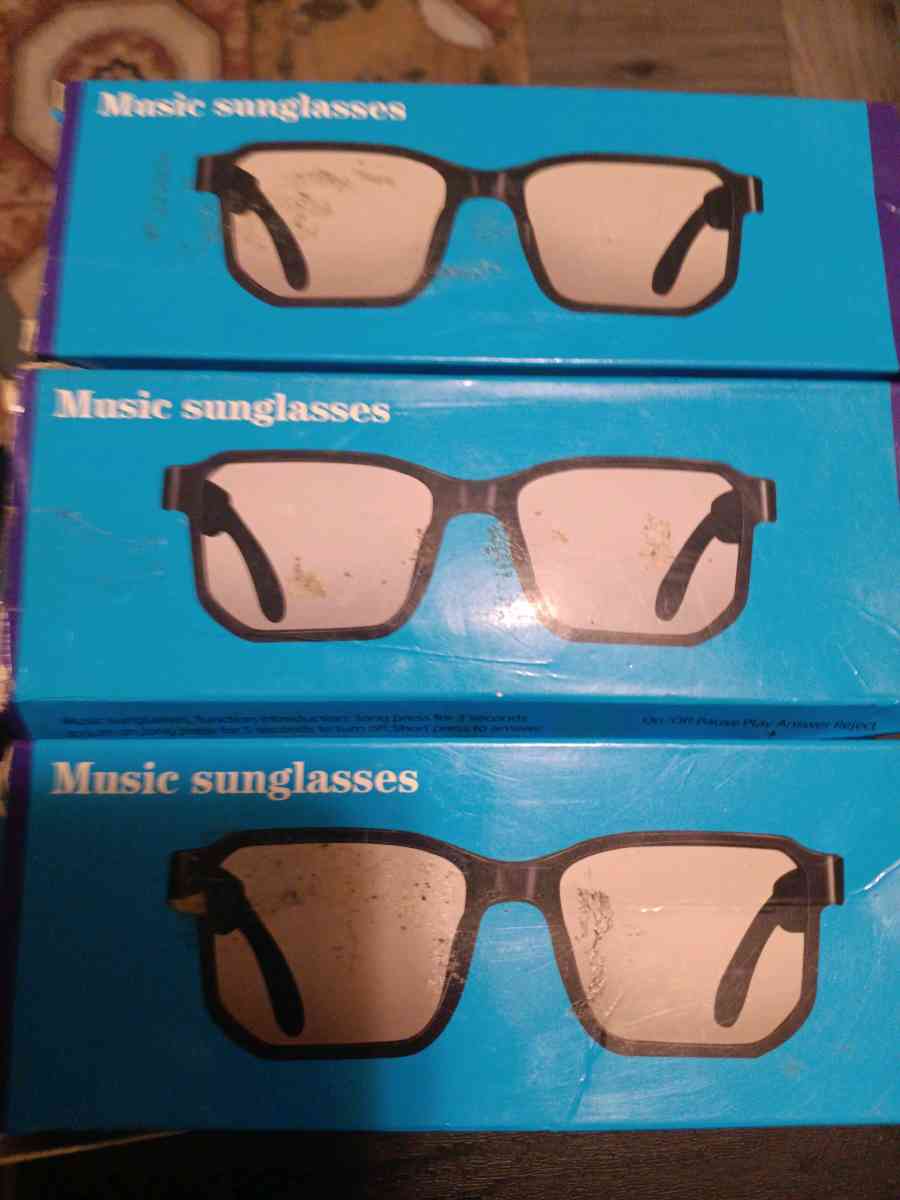 MUSIC SMART SUNGLASSES   EACH