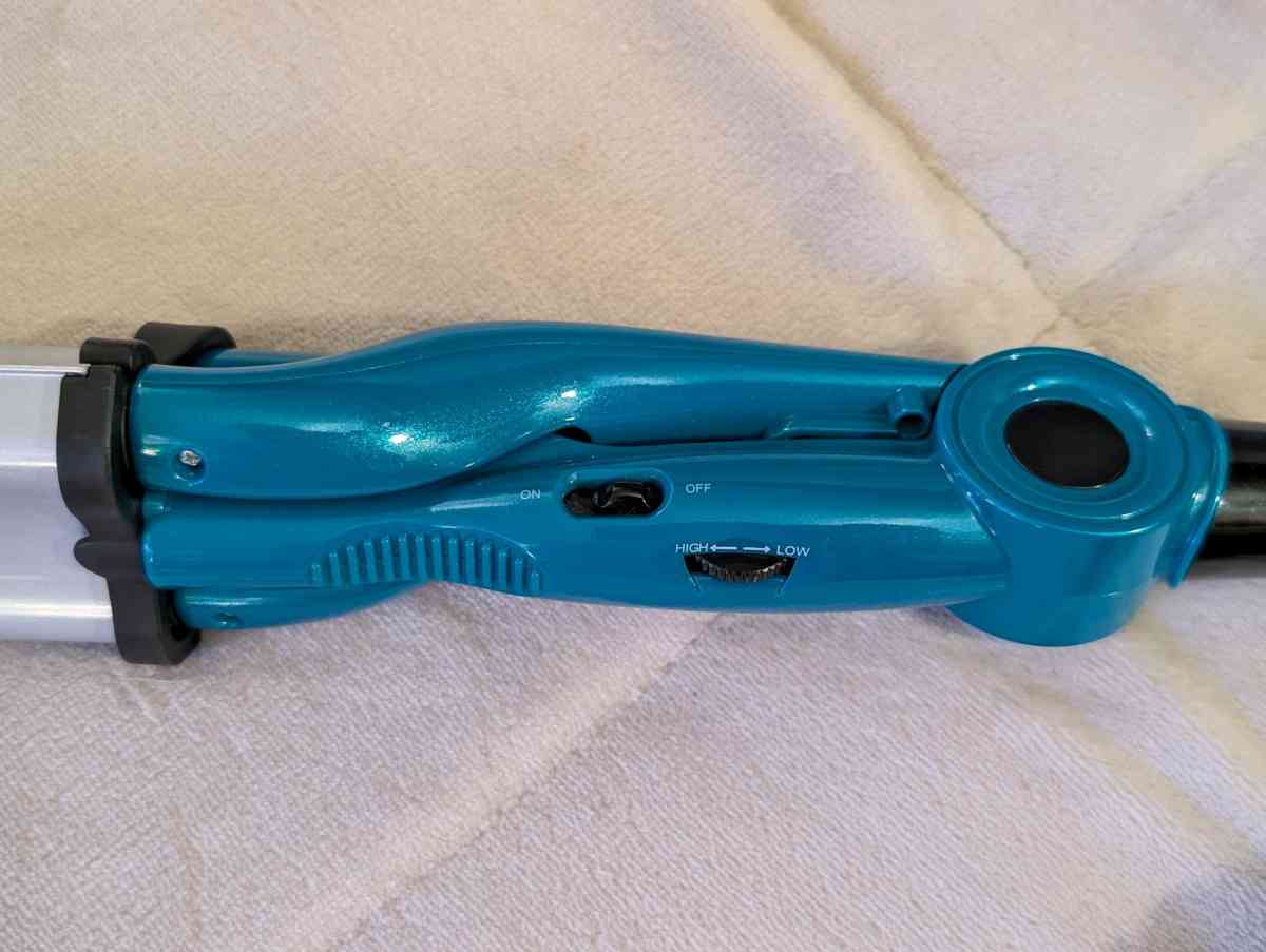 Bed Head Tourmaline  Ceramic Deep Hair Waver Turquoise